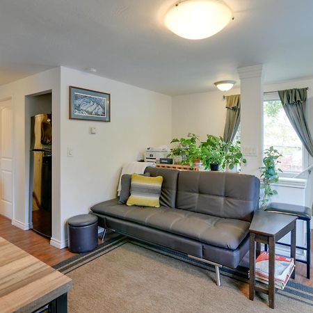 Cozy Anchorage Retreat Less Than 4 Mi To Downtown! Exterior photo