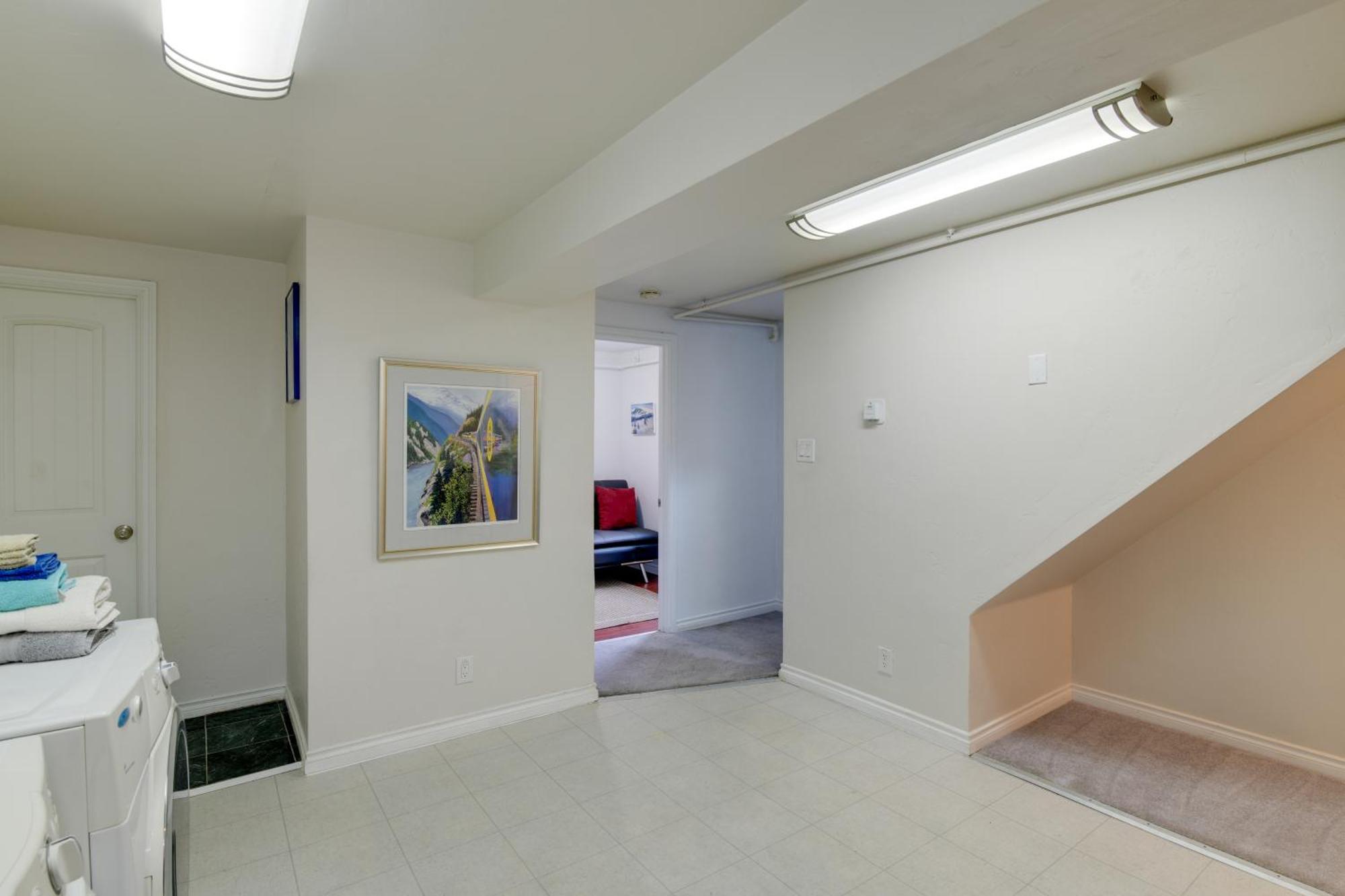 Cozy Anchorage Retreat Less Than 4 Mi To Downtown! Exterior photo