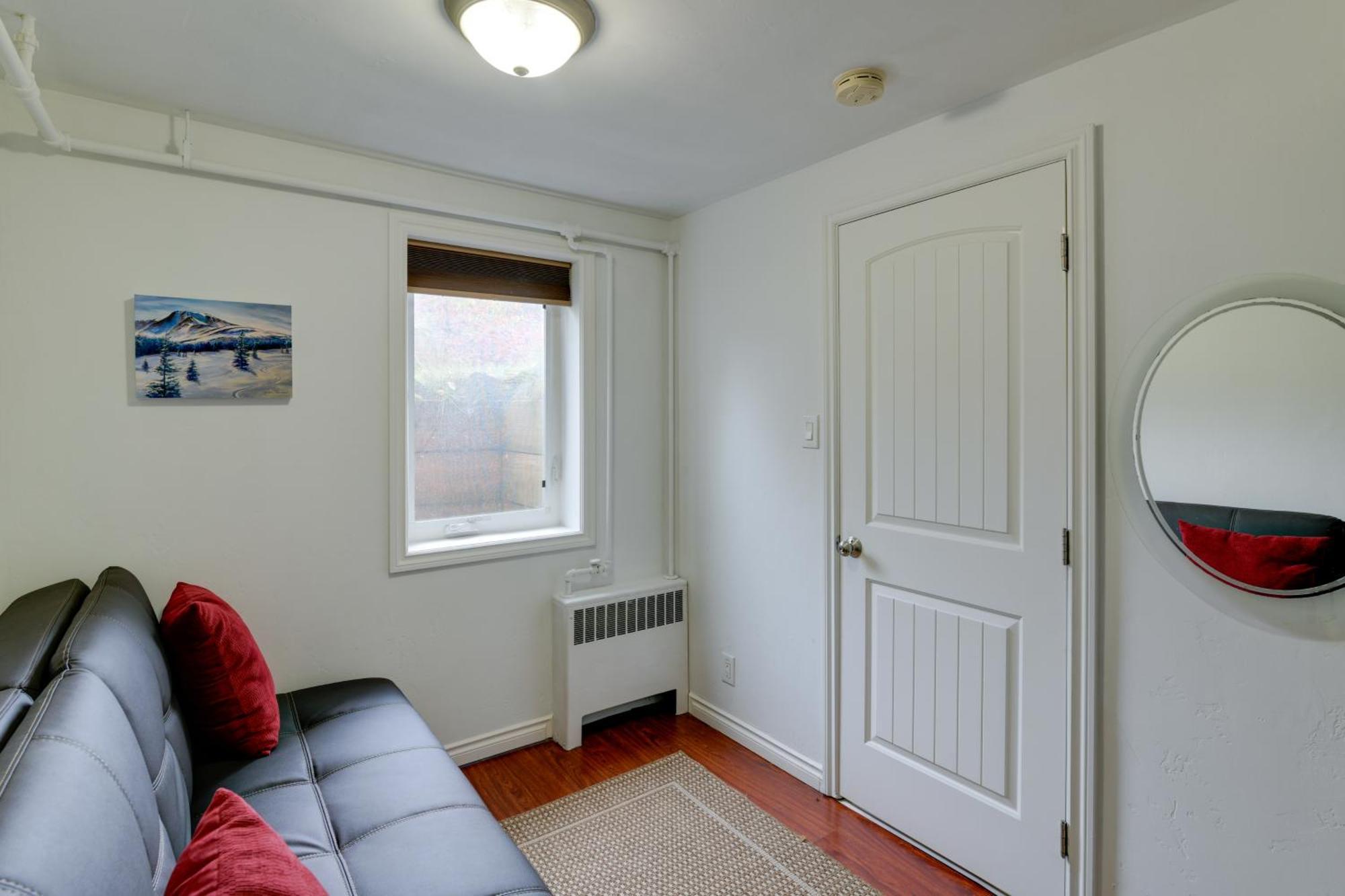Cozy Anchorage Retreat Less Than 4 Mi To Downtown! Exterior photo